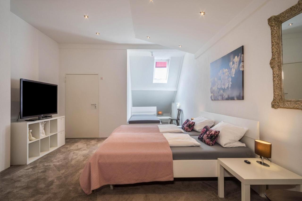 Hof Zum Stadl - Ferienwohnung Nr 1 Меккенбойрен Экстерьер фото